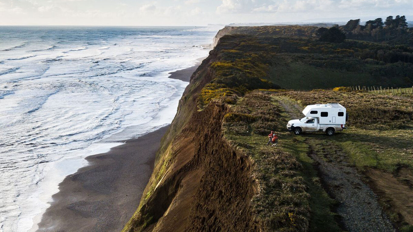 4x4 camper i Chile - den perfekte autocamper til 2 personer. Optimal til eventyr i Torres del Paine og Patagonien eller i Atacama ørkenen.