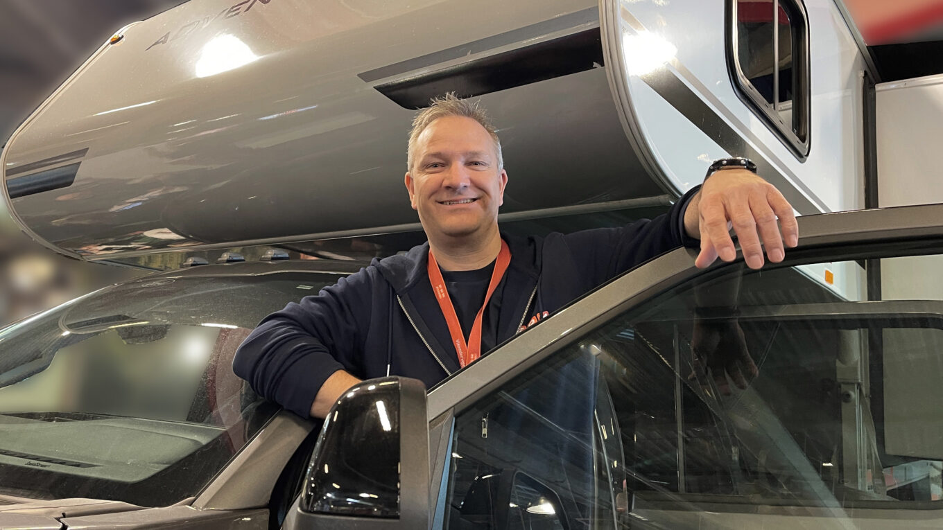 Campingbil i Europa uden toilet og bad