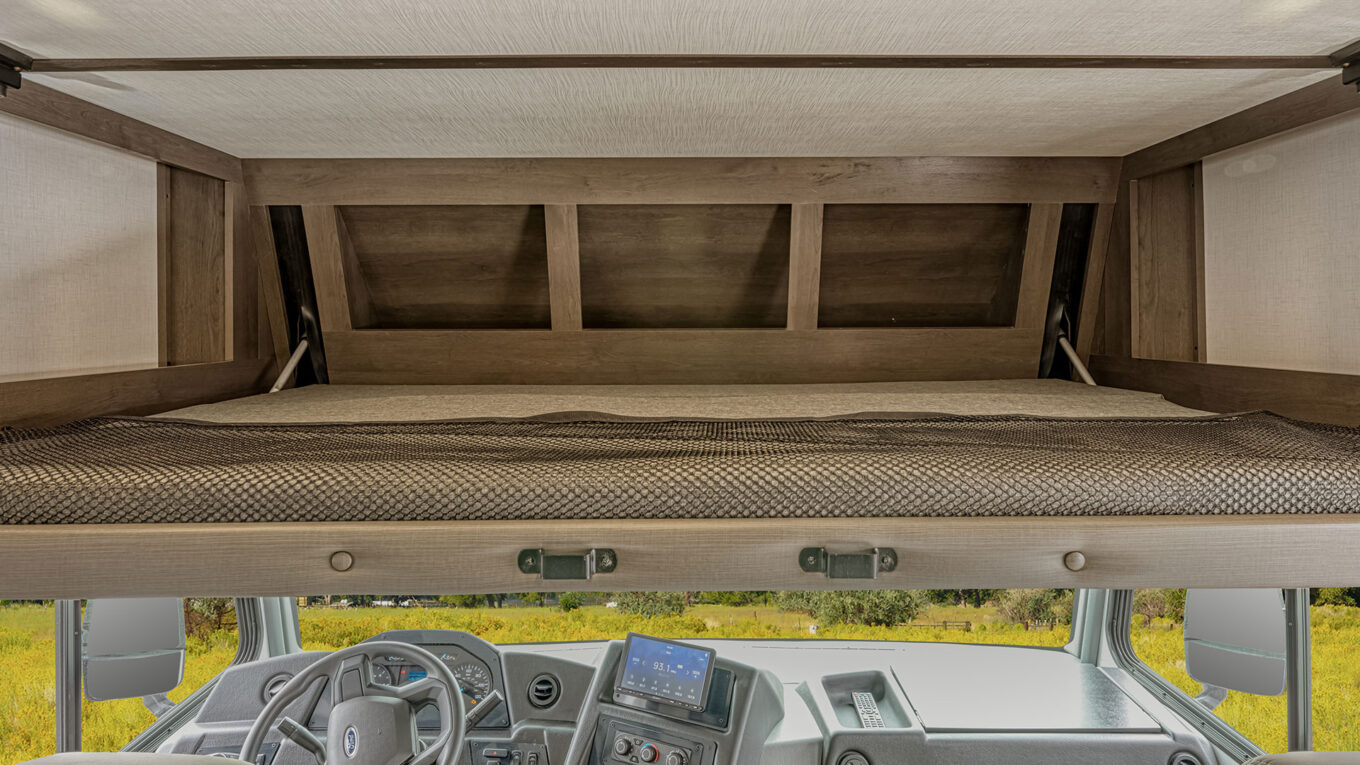 Class A bus autocamper / motorhome / RV i USA og Canada. Det Den helt store bus lignende autocampere til et par eller familie der ikke vil gå på kompromis med plads og komfort på en episk roadtrip på tværs af USA og Canadas.