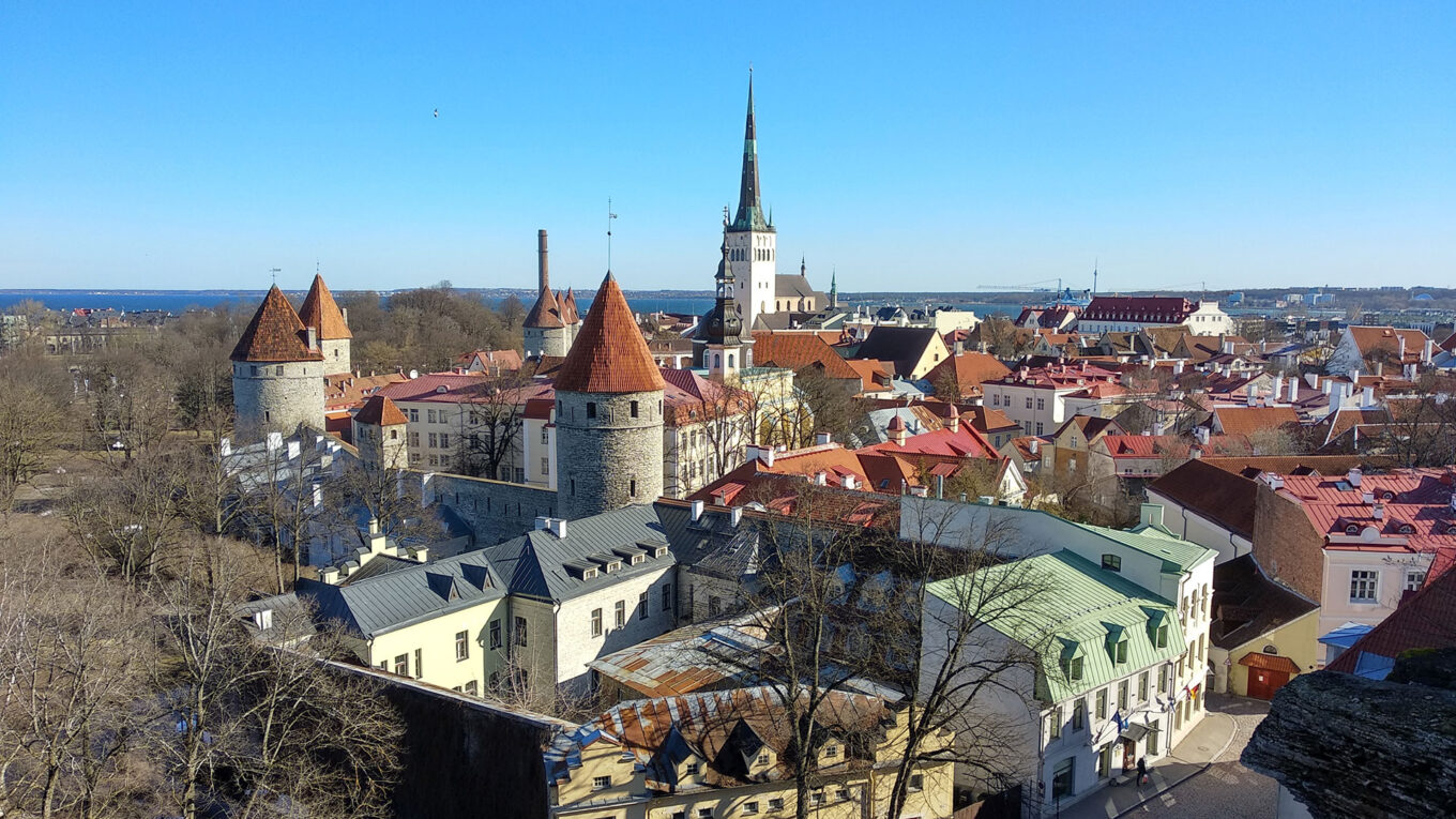 Estland og hovedstaden Tallinn - tag på autocamperferie og oplev Estlands højdepunkter.