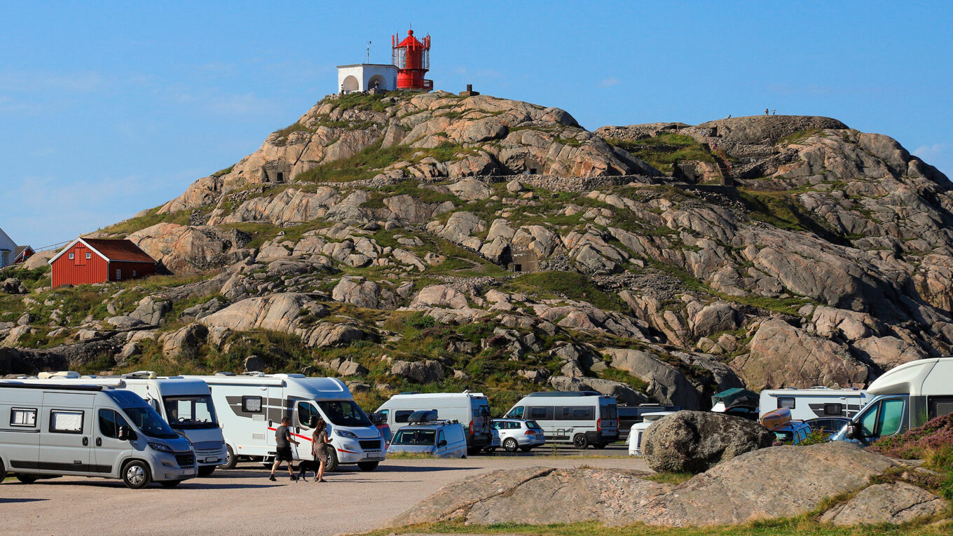 Norge er skabt til ferie i autocamper. Lej en autocamper i Norge og oplev fjord og fjeld fra dit eget hjem på hjul.